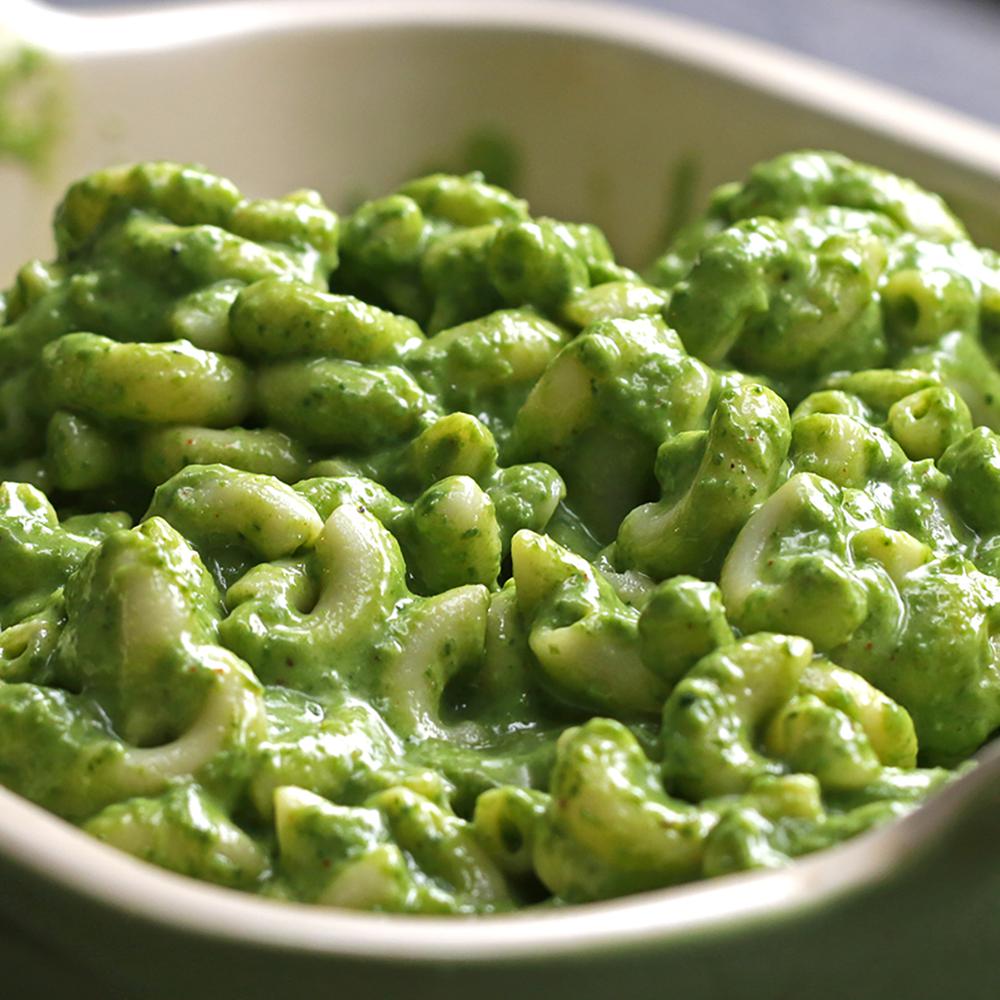 St. Patrick's Day: Green Mac & Cheese | Tiny Chefs